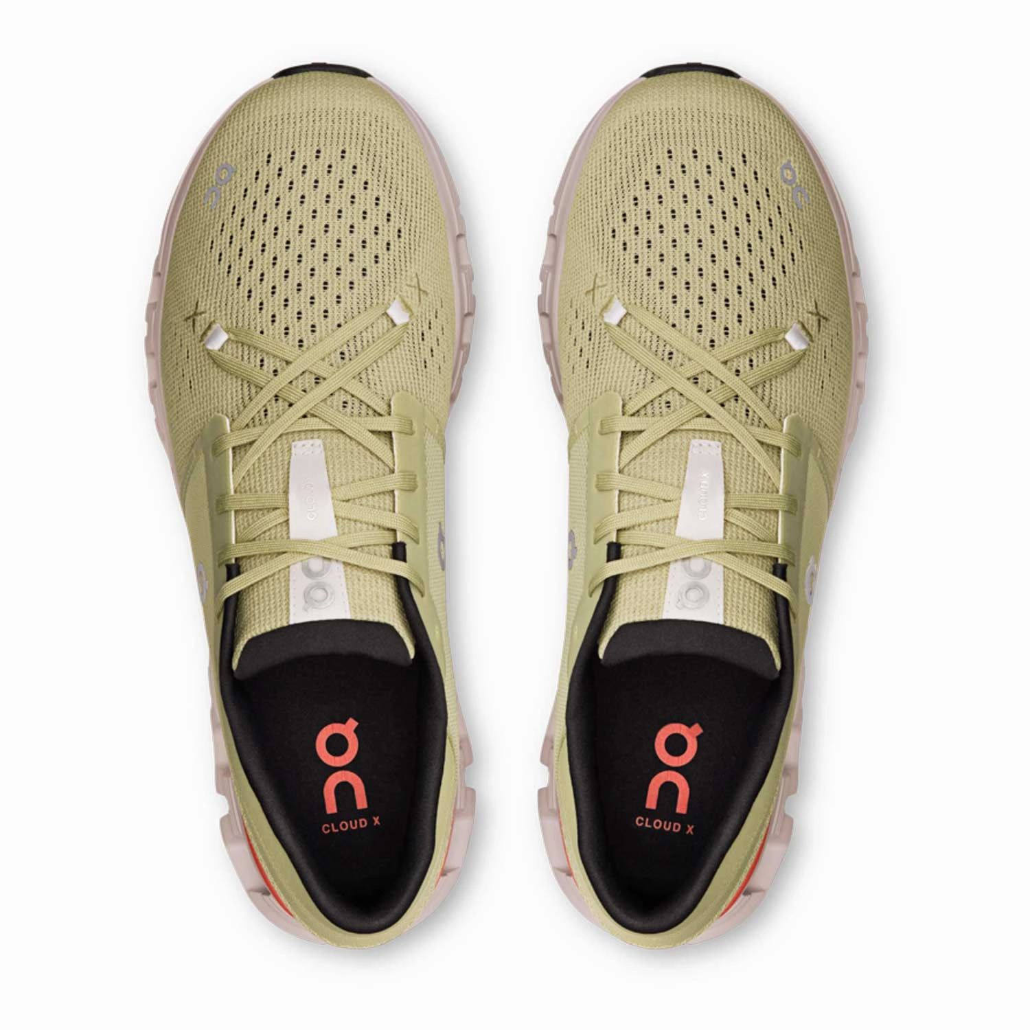 Cloud X4 On Running performance-focused footwear