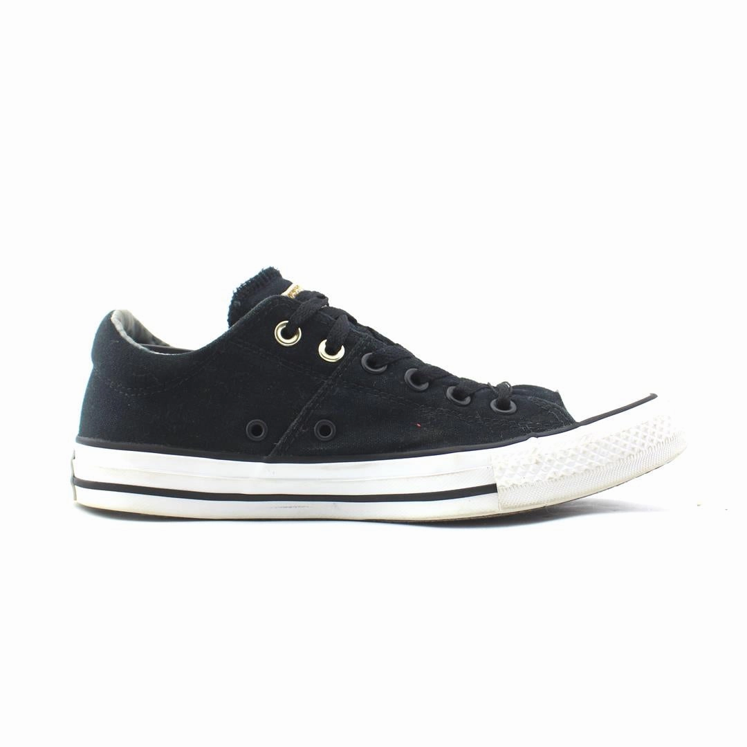 CONVERSE ALL STAR vintage Converse footwear looks