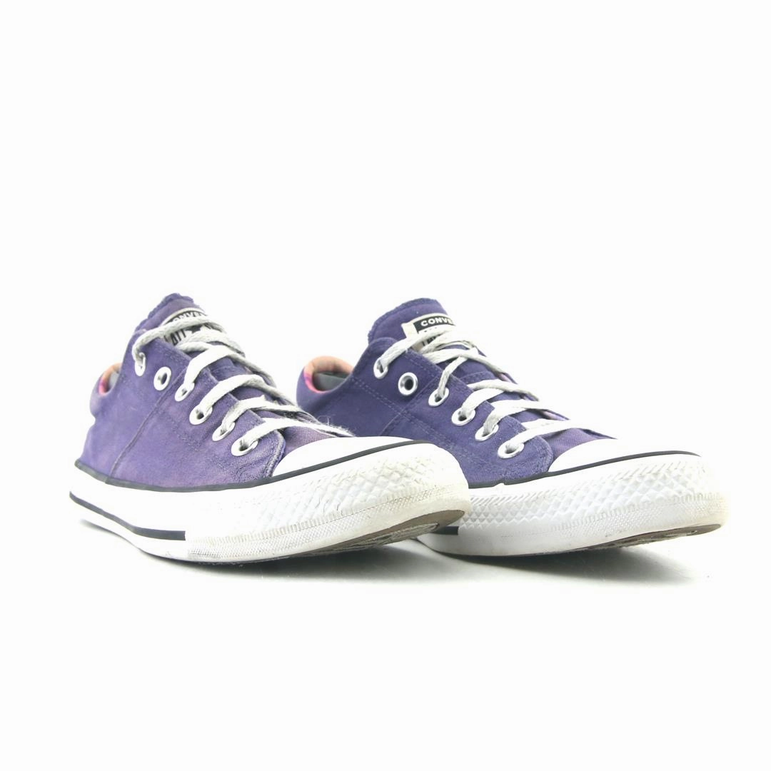 CONVERSE ALL STAR vintage Converse footwear looks