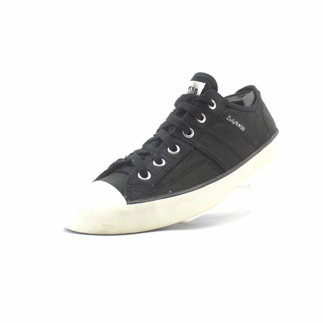 CONVERSE ALL STAR vintage Converse footwear looks