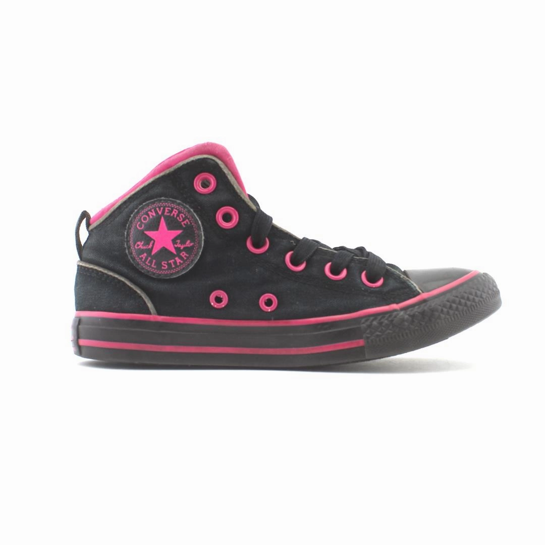 CONVERSE ALL STAR vintage Converse footwear looks