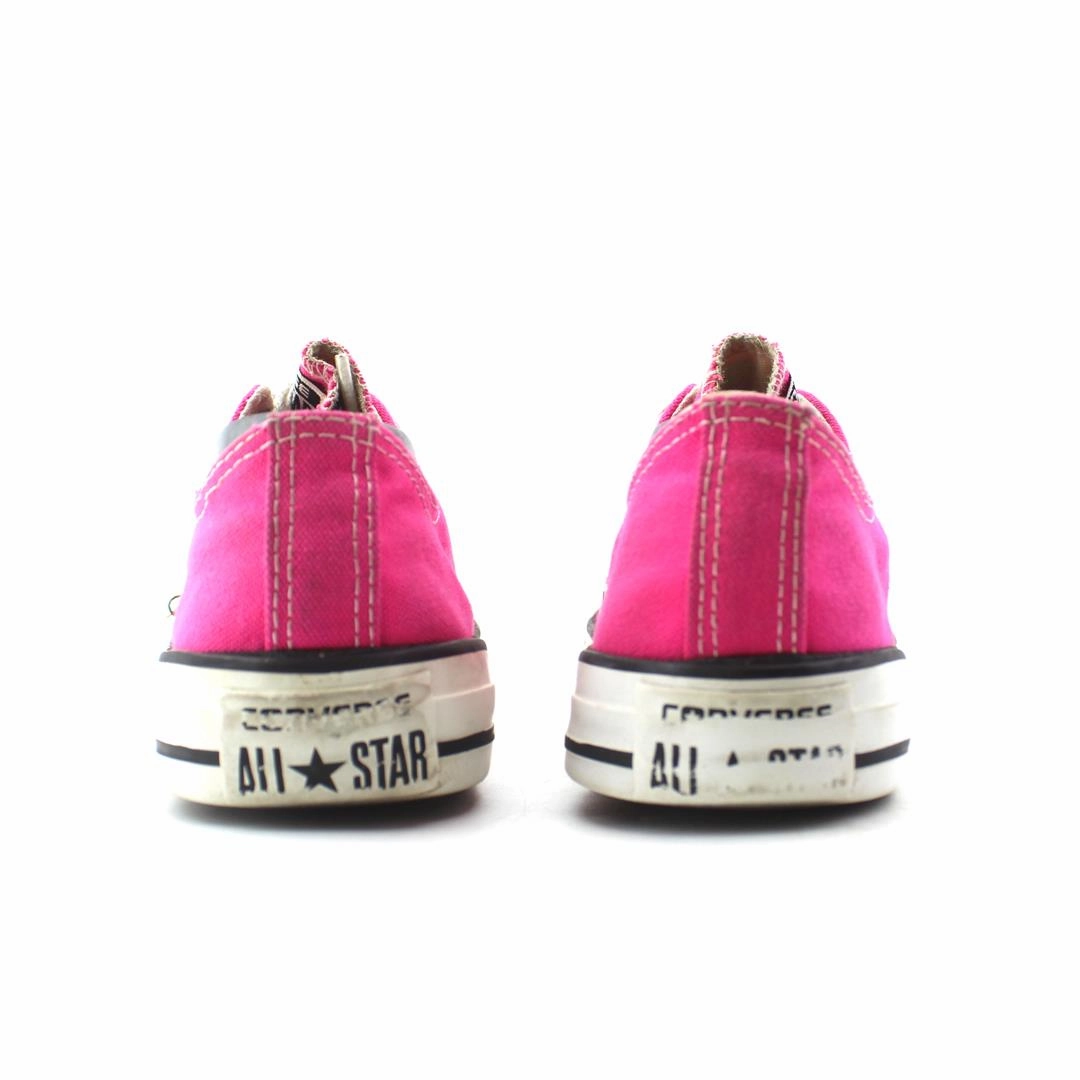 CONVERSE ALL STAR vintage Converse footwear looks