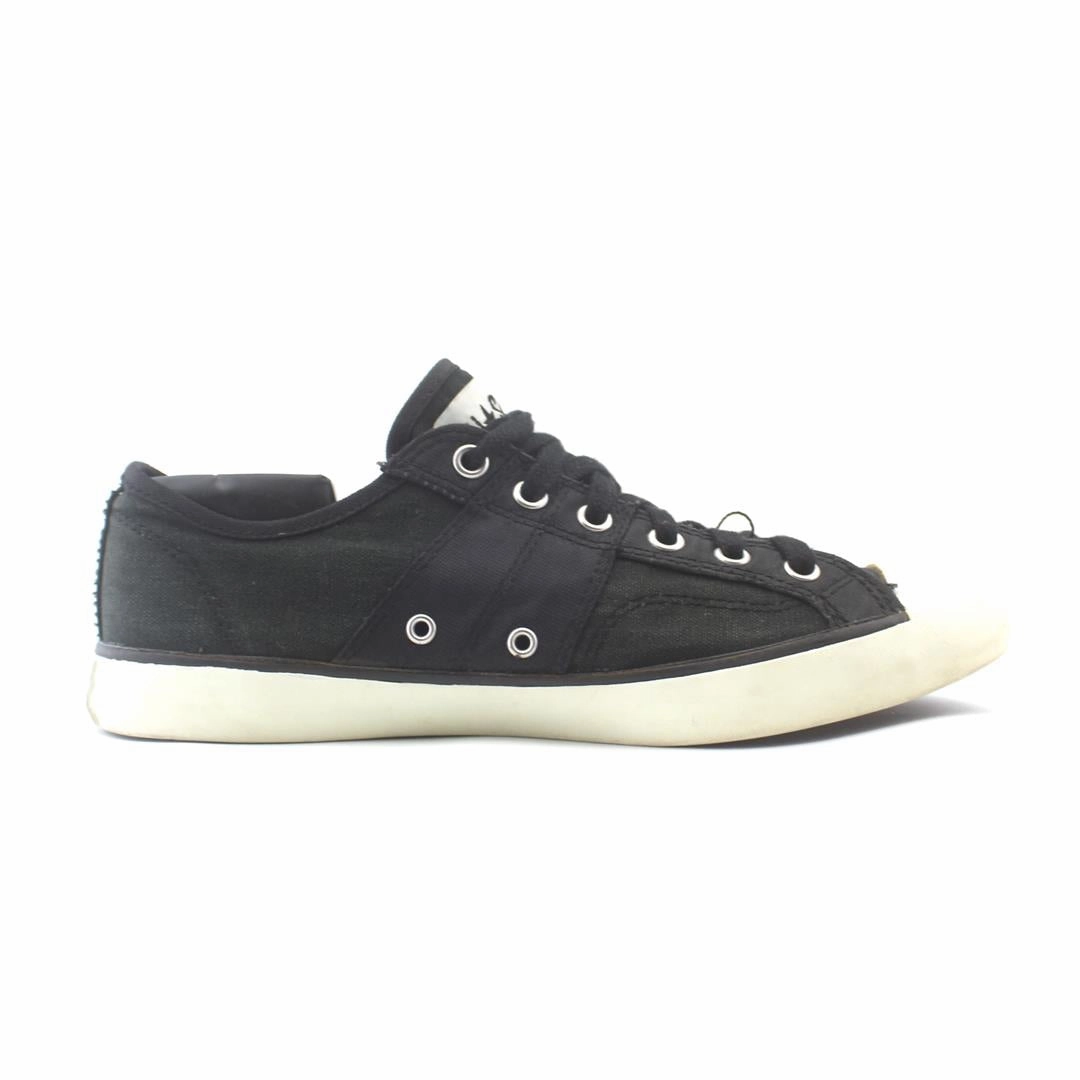 CONVERSE ALL STAR vintage Converse footwear looks