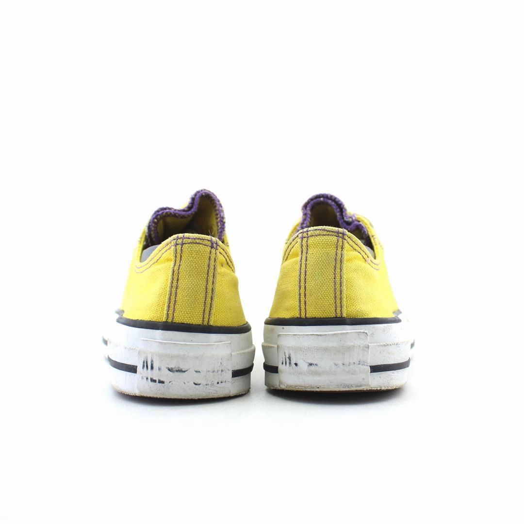 CONVERSE ALL STAR vintage Converse footwear looks