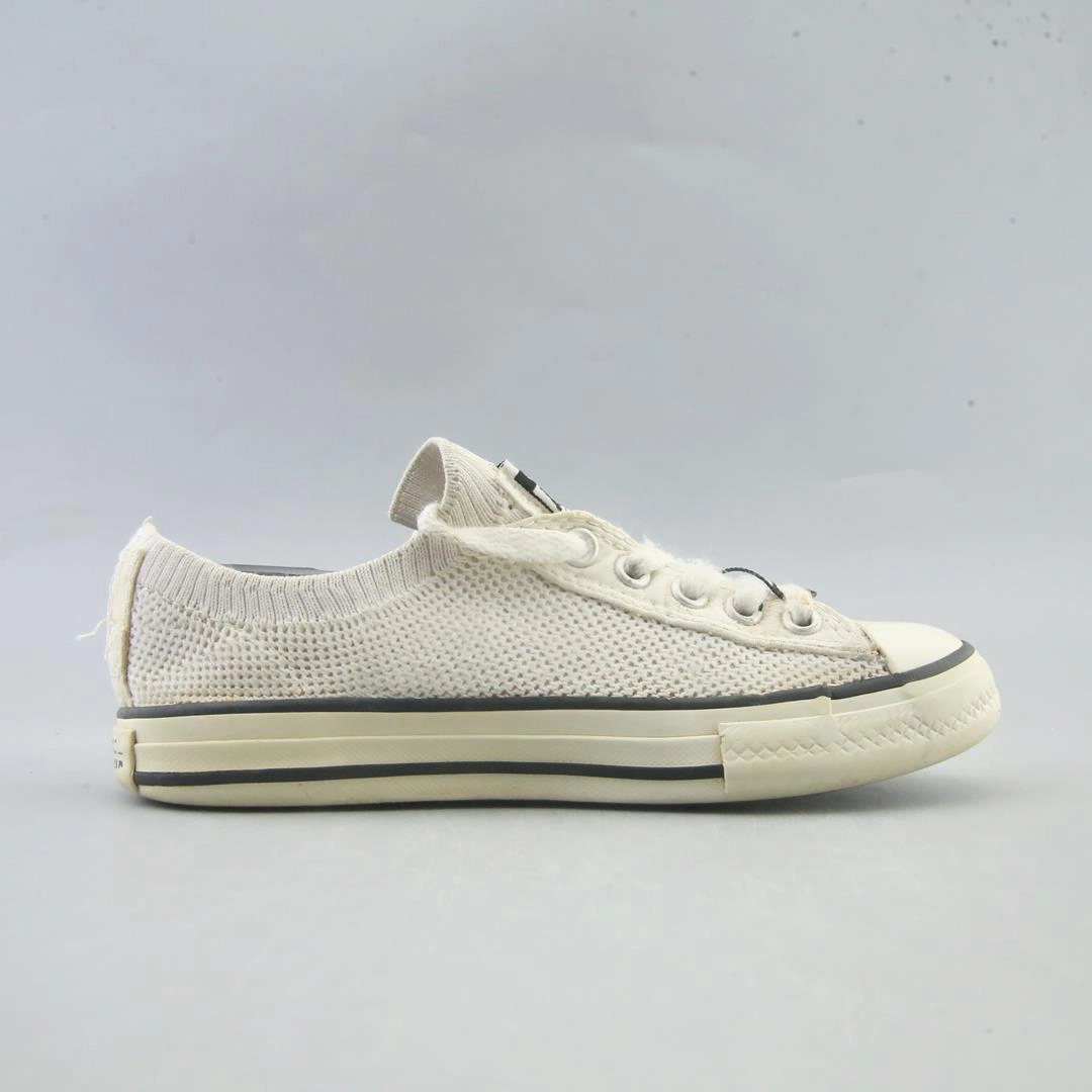 CONVERSE ALL STAR vintage Converse footwear looks