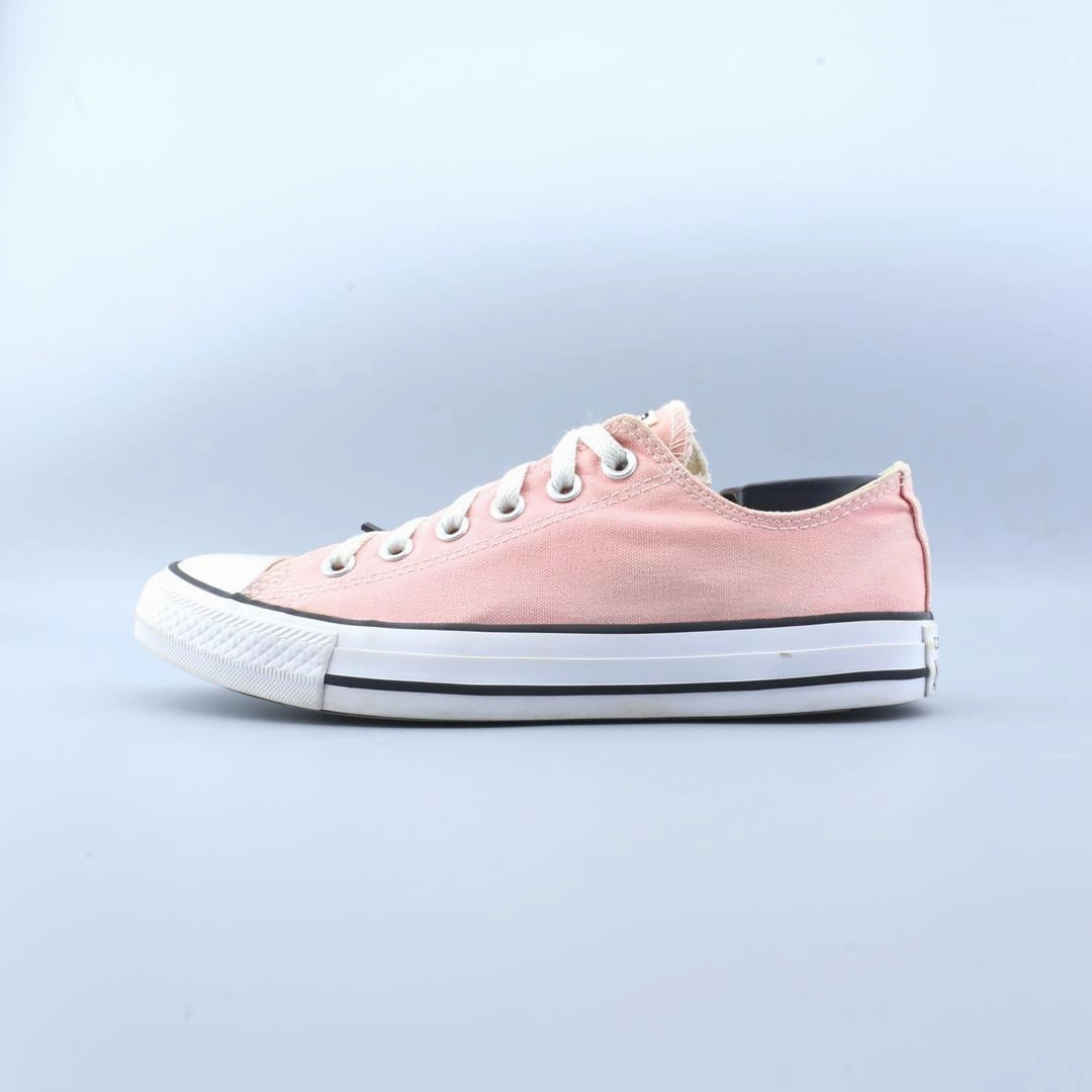 CONVERSE CHUCK TAYLOR ALL STAR Converse retro sneaker designs