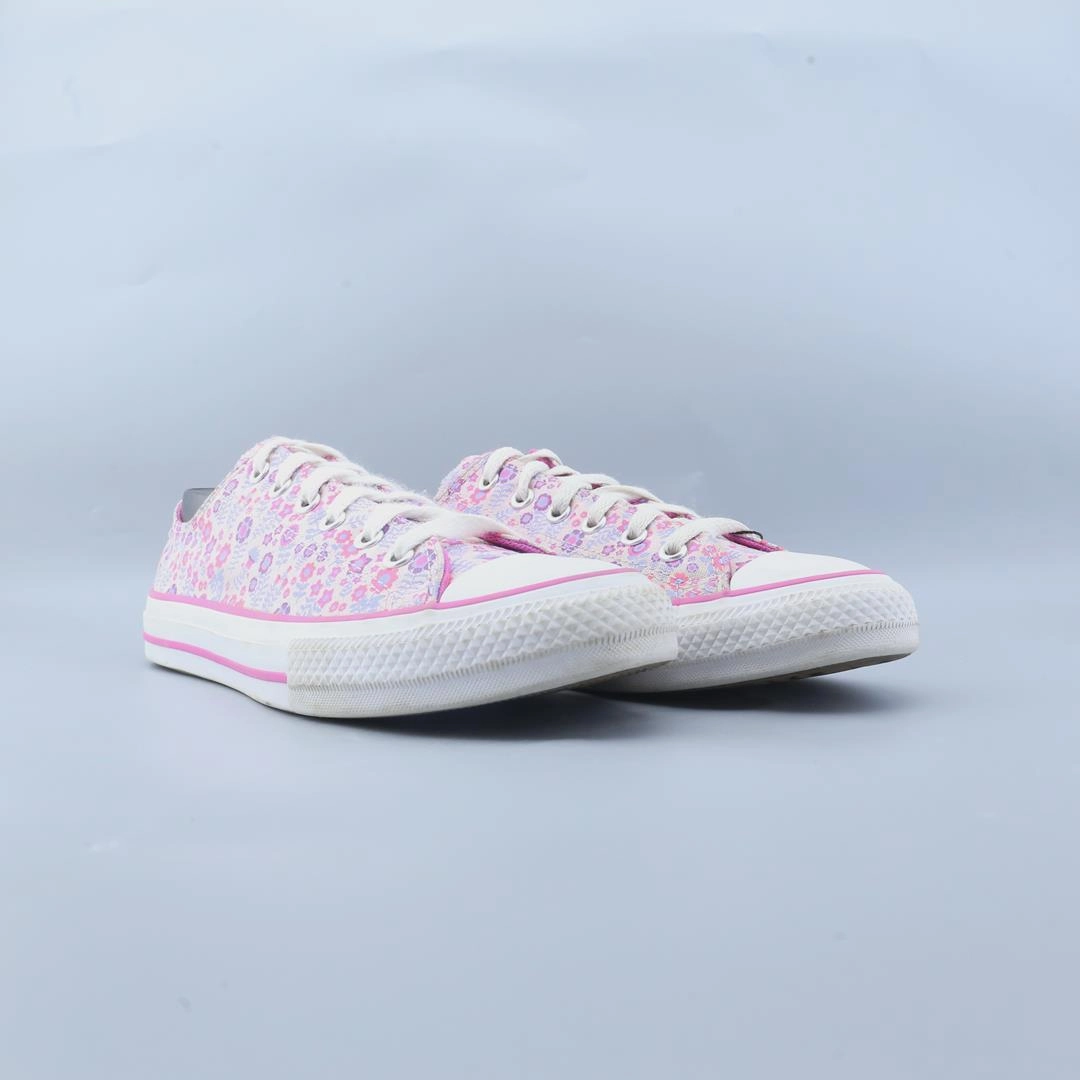 CONVERSE CHUCK TAYLOR ALL STAR retro Converse shoe angles