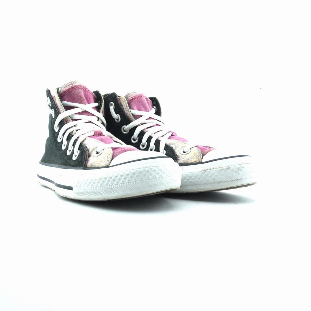 CONVERSE CHUCK TAYLOR retro Converse shoe angles