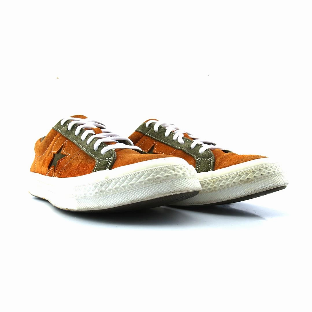 CONVERSE CONS ONE STAR PRO SUEDE retro Converse shoe angles