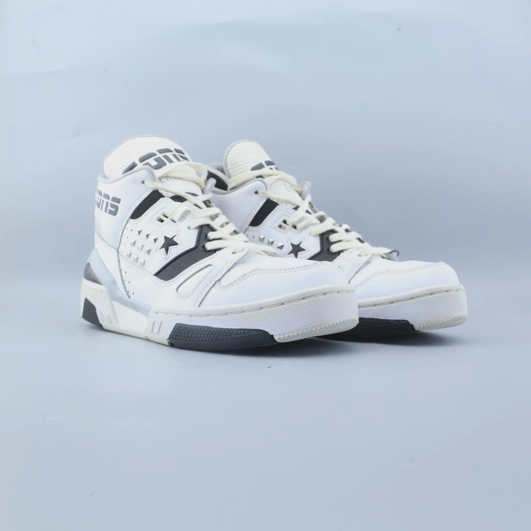 CONVERSE CONS retro Converse shoe angles