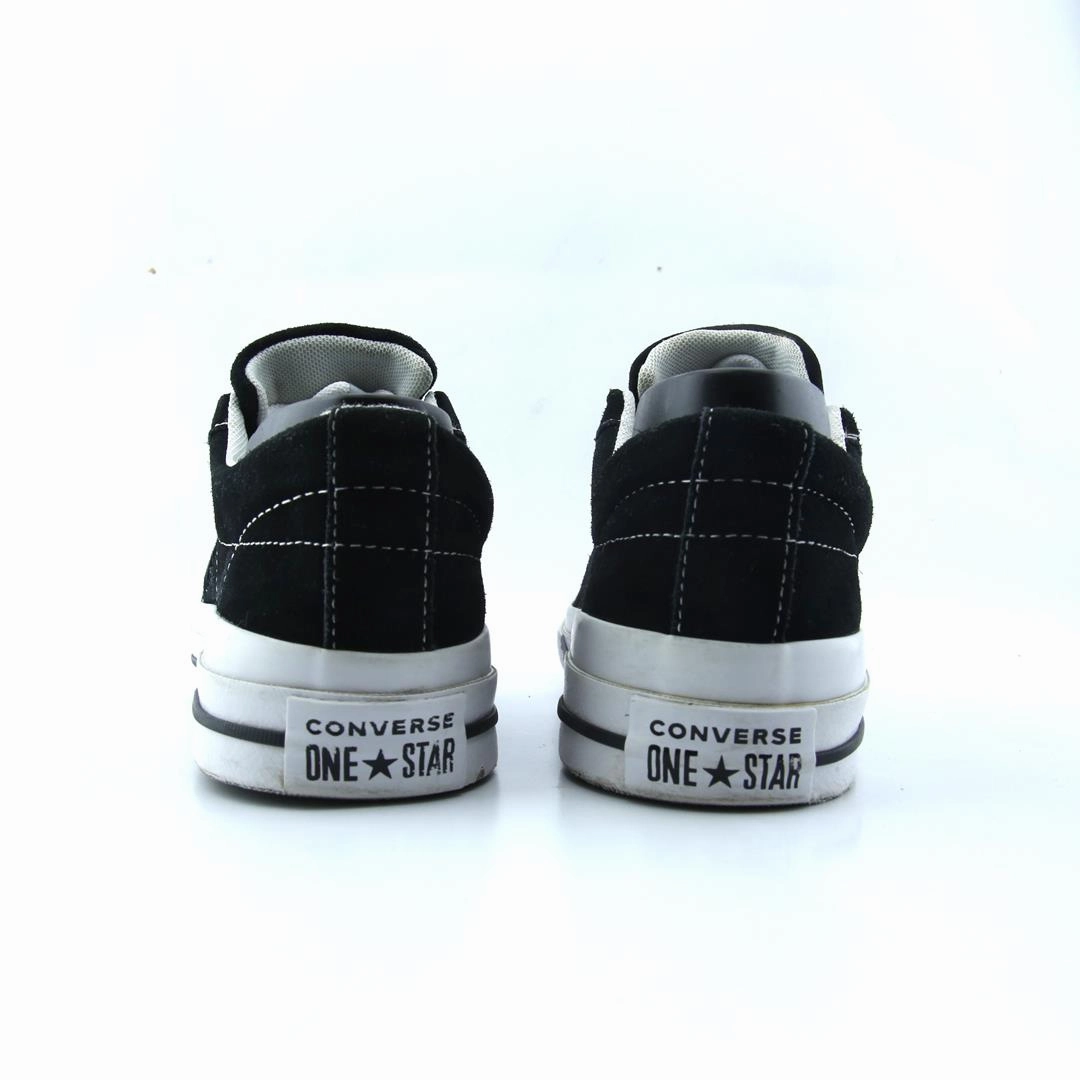 CONVERSE ONE STAR OX retro Converse shoe angles