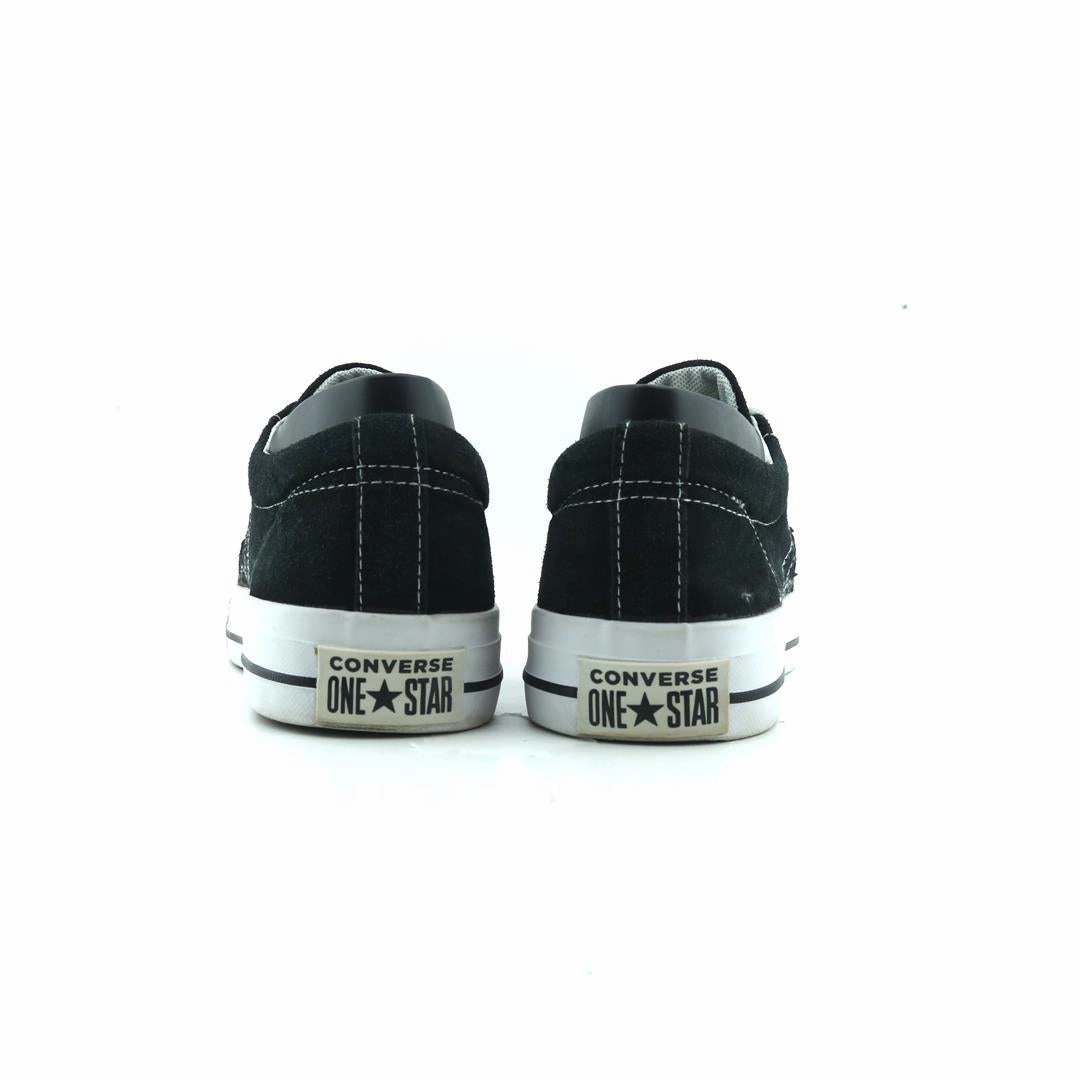 CONVERSE ONE STAR OX retro Converse shoe angles
