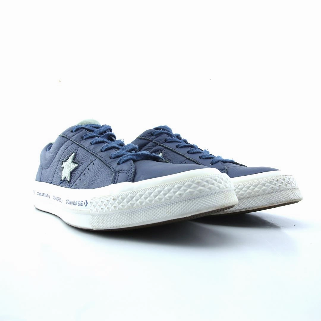 CONVERSE ONE STAR PINSTRIPE retro Converse shoe angles