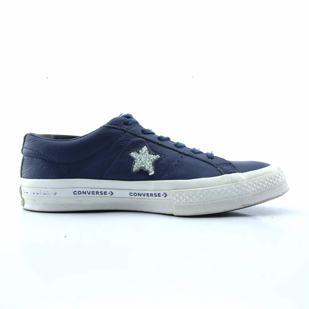 CONVERSE ONE STAR PINSTRIPE retro Converse shoe angles