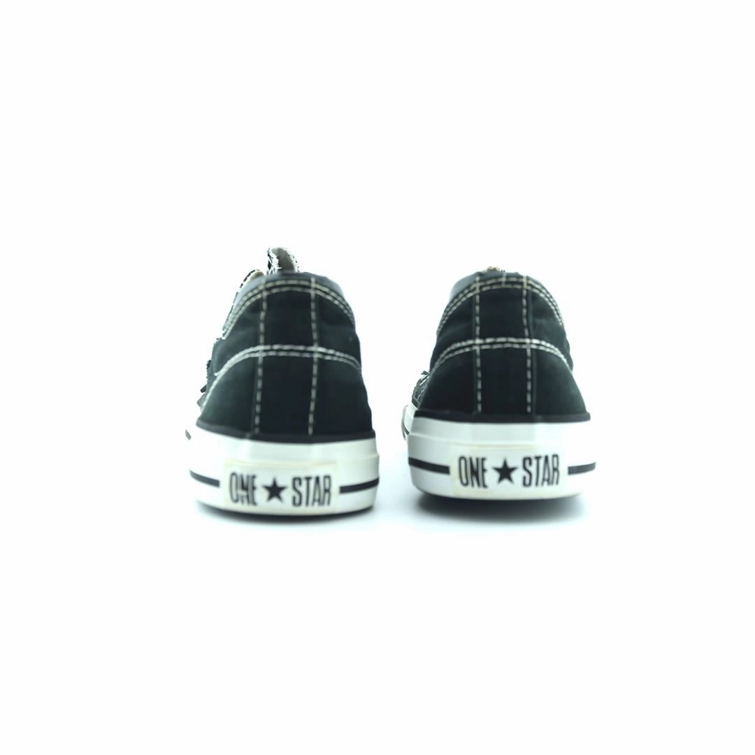 CONVERSE ONE STAR PRO retro Converse shoe angles