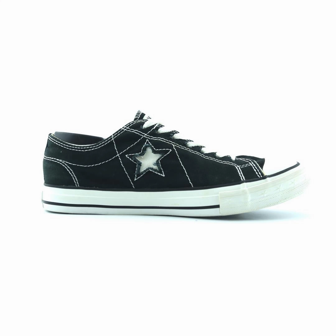 CONVERSE ONE STAR PRO retro Converse shoe angles