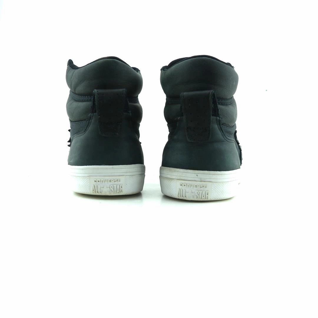 CONVERSE ONE STAR PRO retro Converse shoe angles