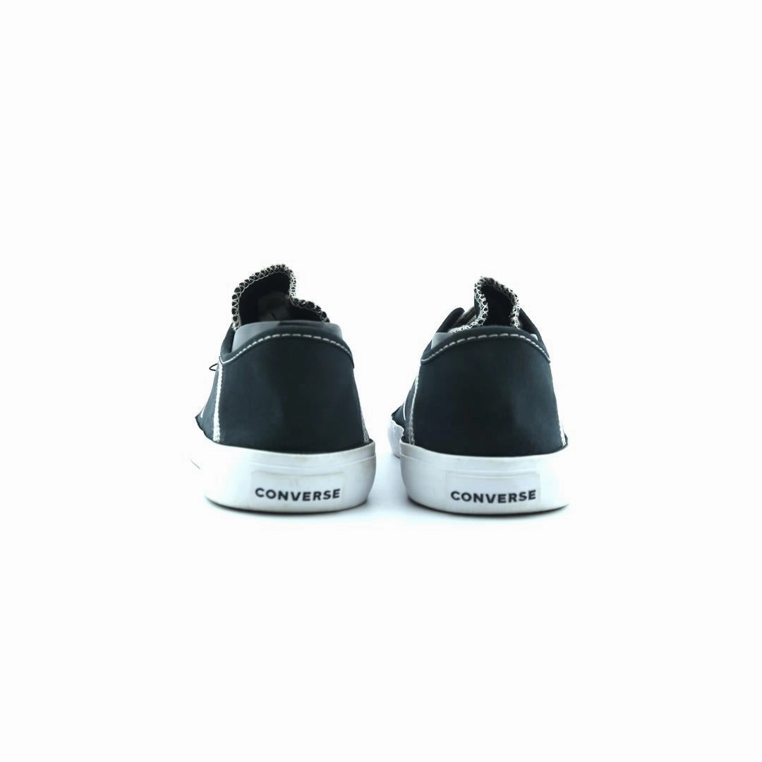 CONVERSE ONE STAR retro Converse shoe angles