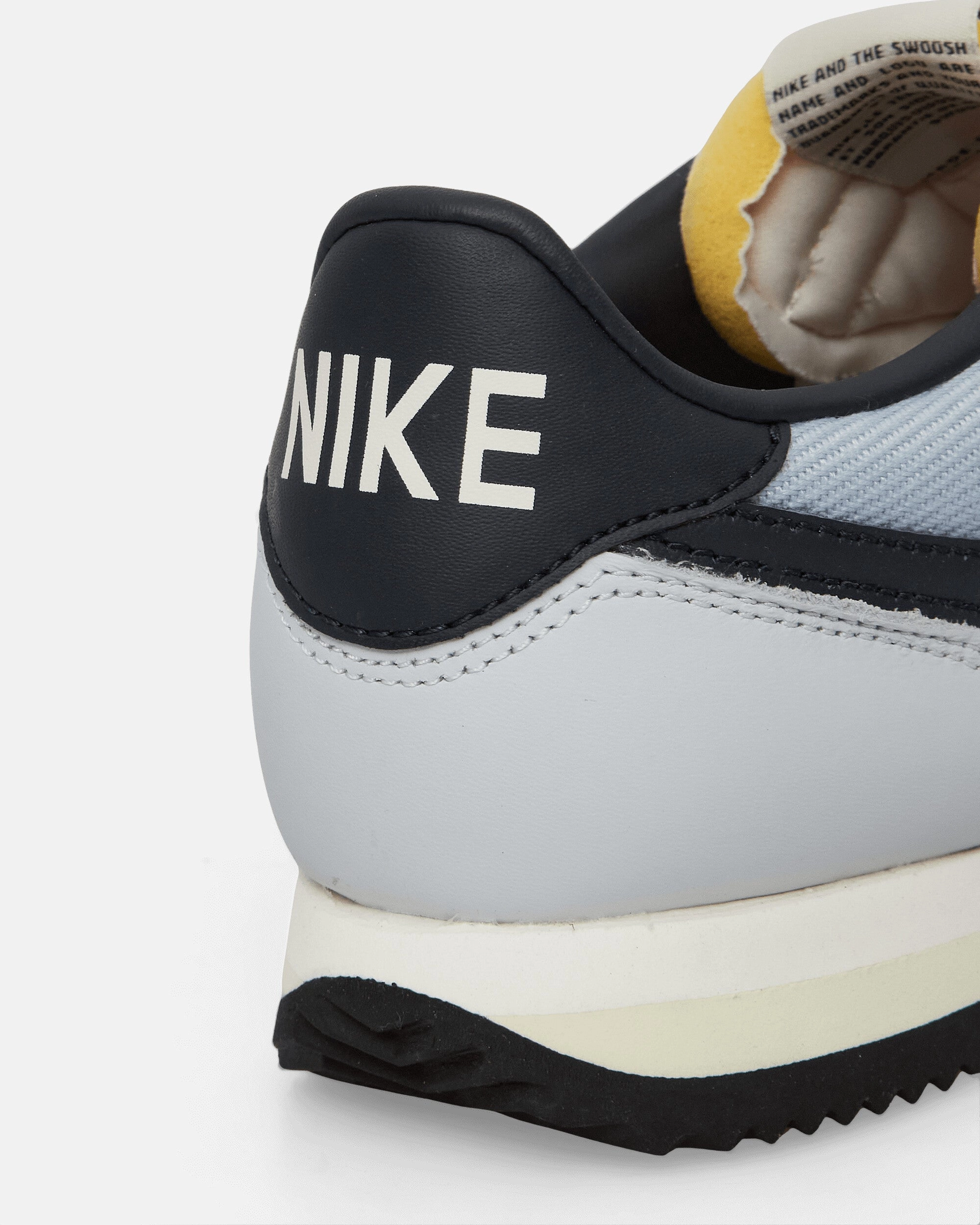 Cortez Sneakers Light Armory Blue / Dark Obsidian Stable Running