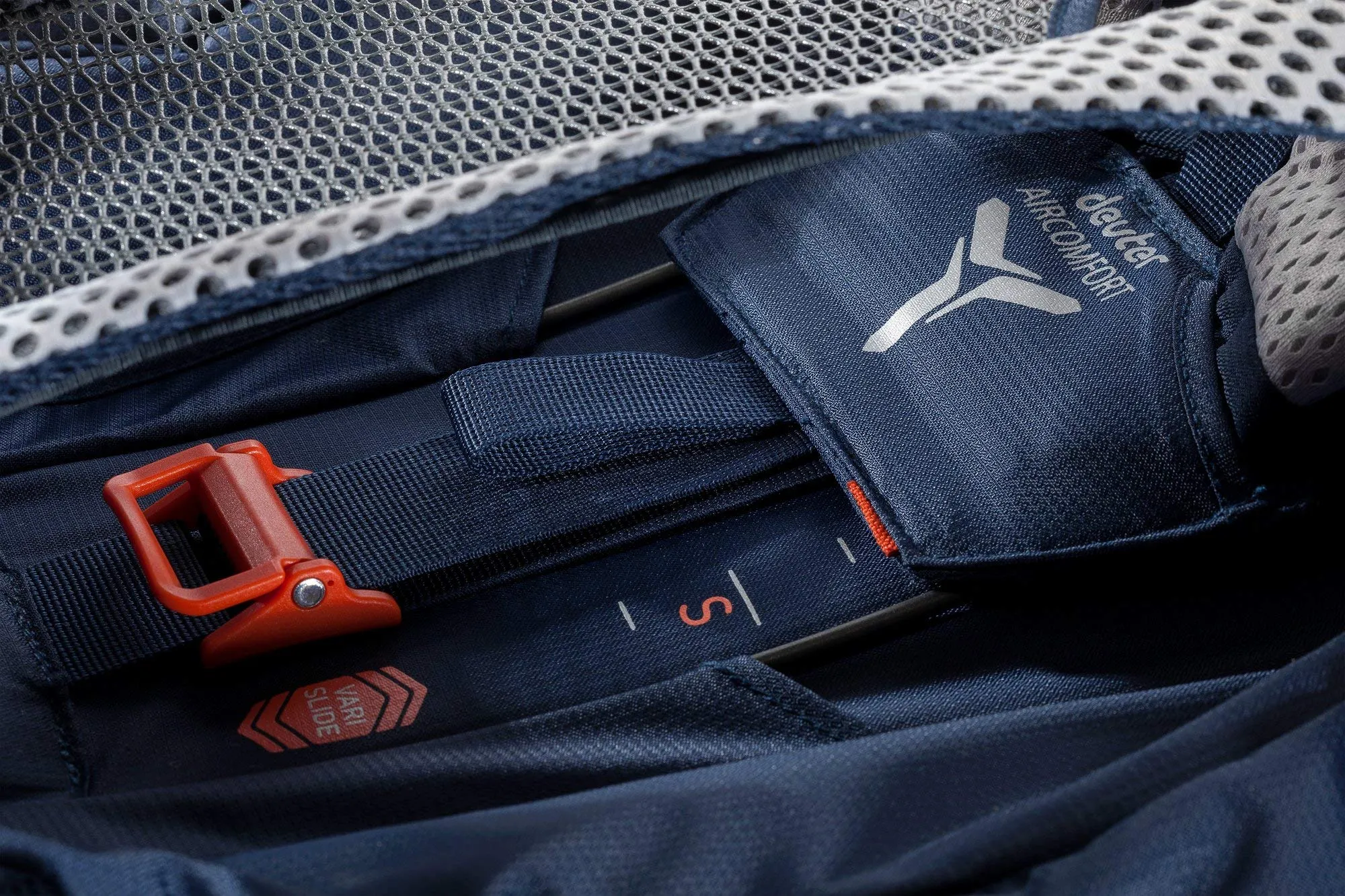 Deuter Futura Vario Hiking Backpacks Bags Deuter