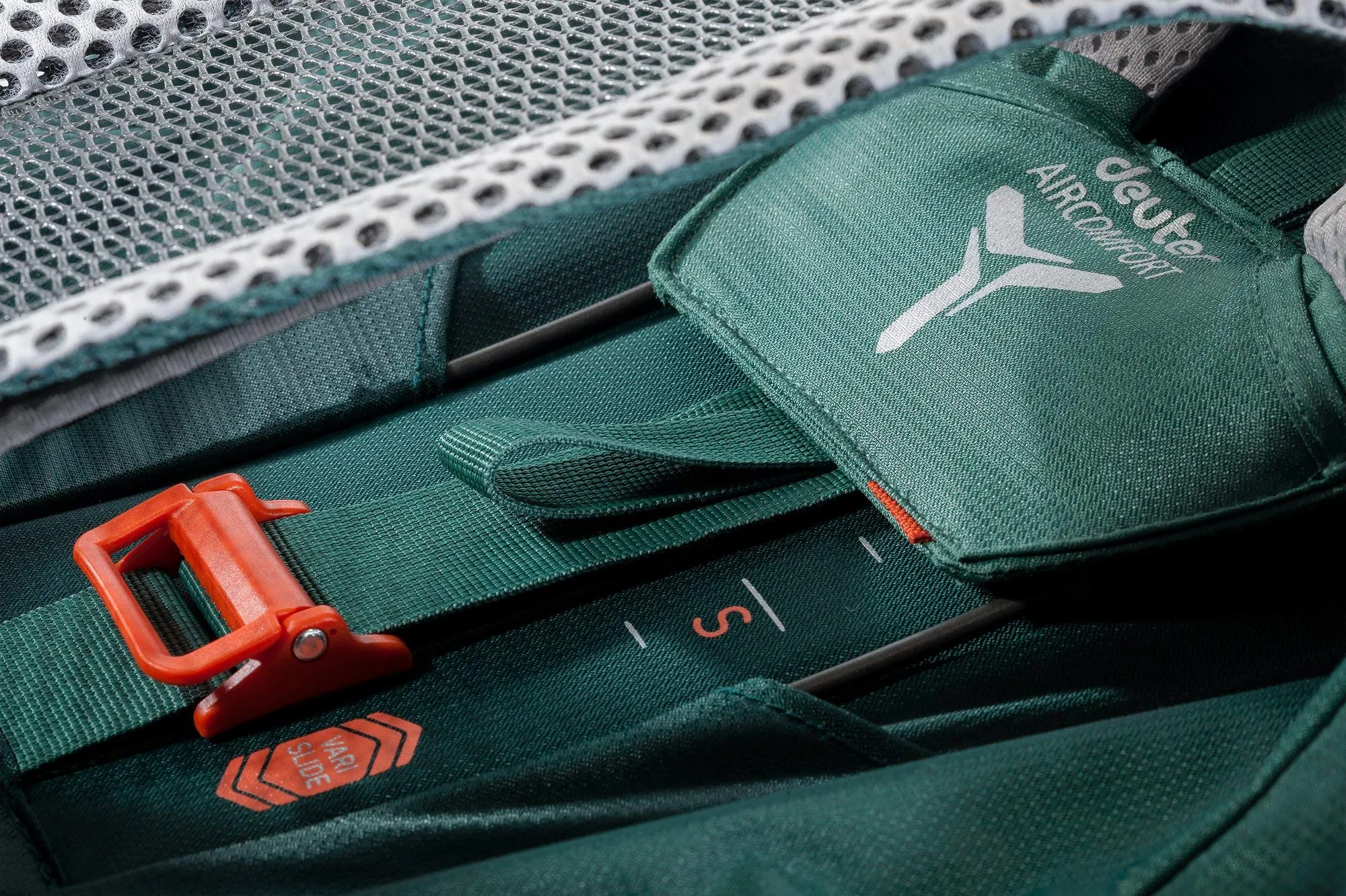 Deuter Futura Vario Hiking Backpacks Bags Deuter
