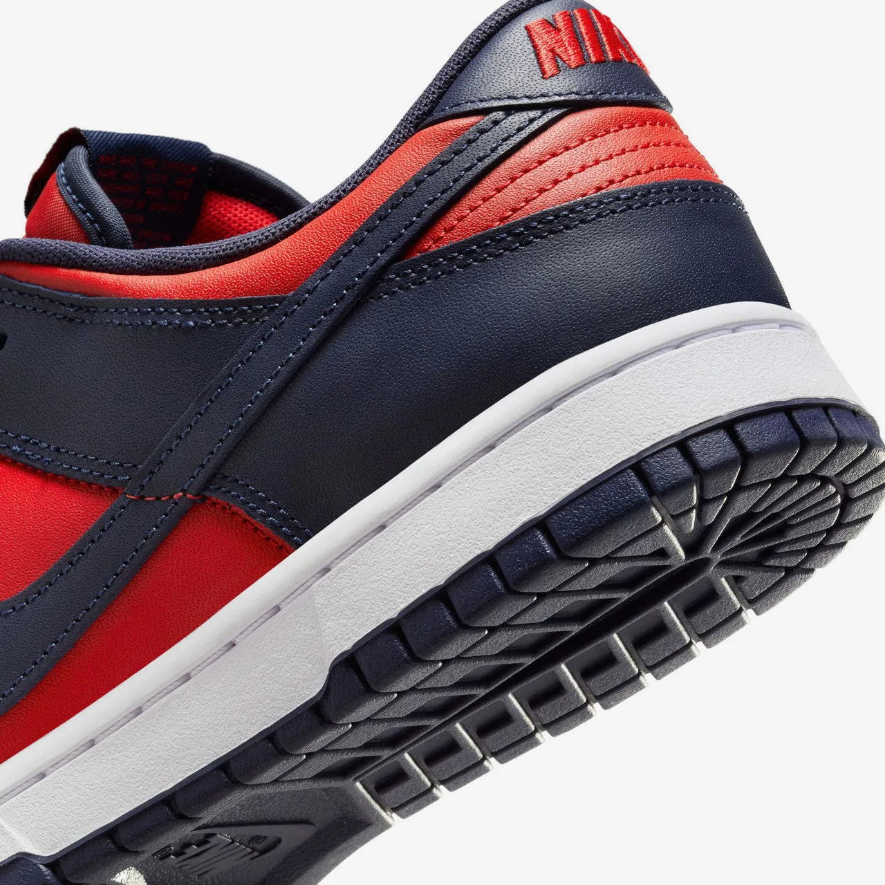Dunk Low Retro Nike casual lifestyle sneakers