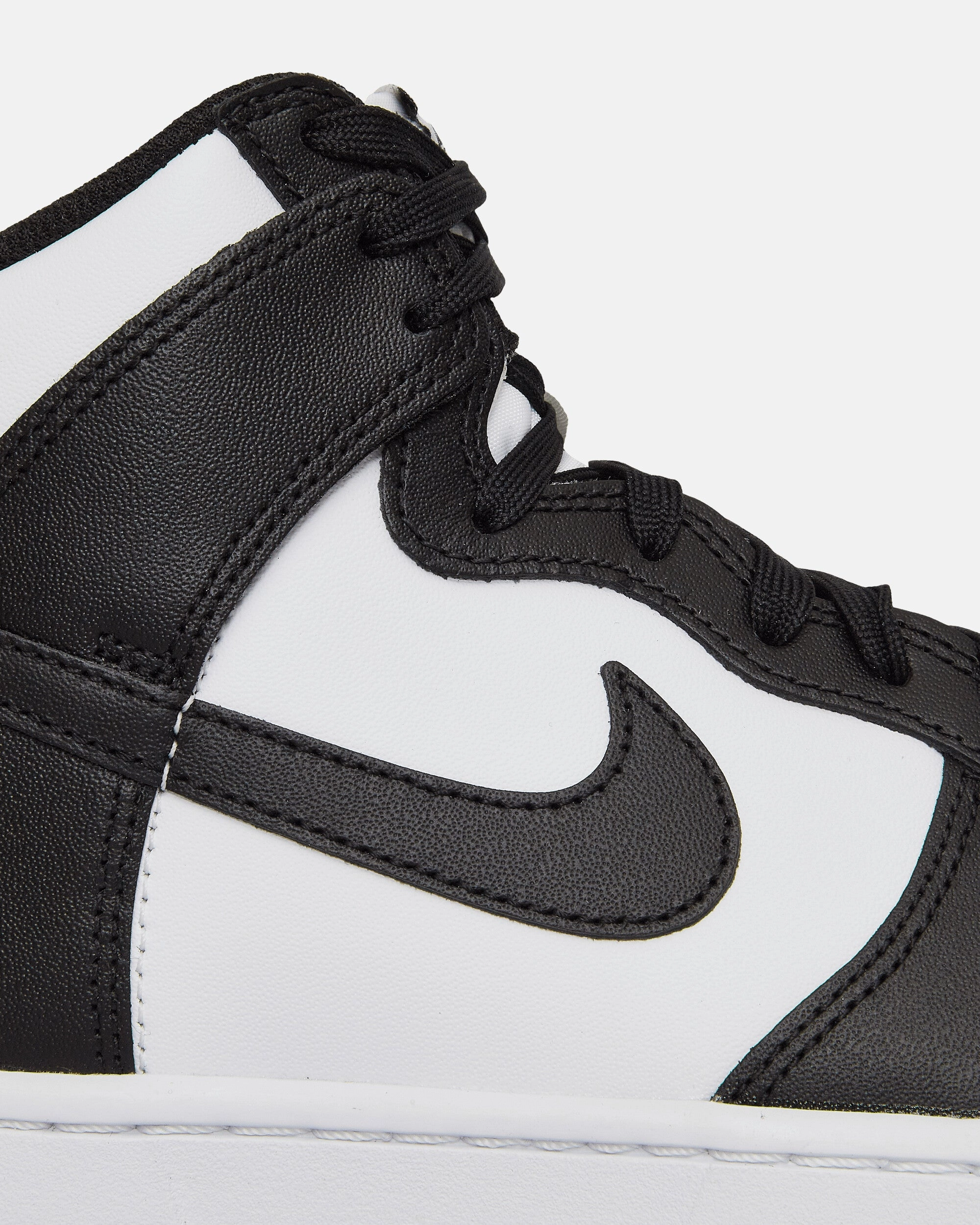 Dunk High Retro Sneakers White / Black Flexible Shoes