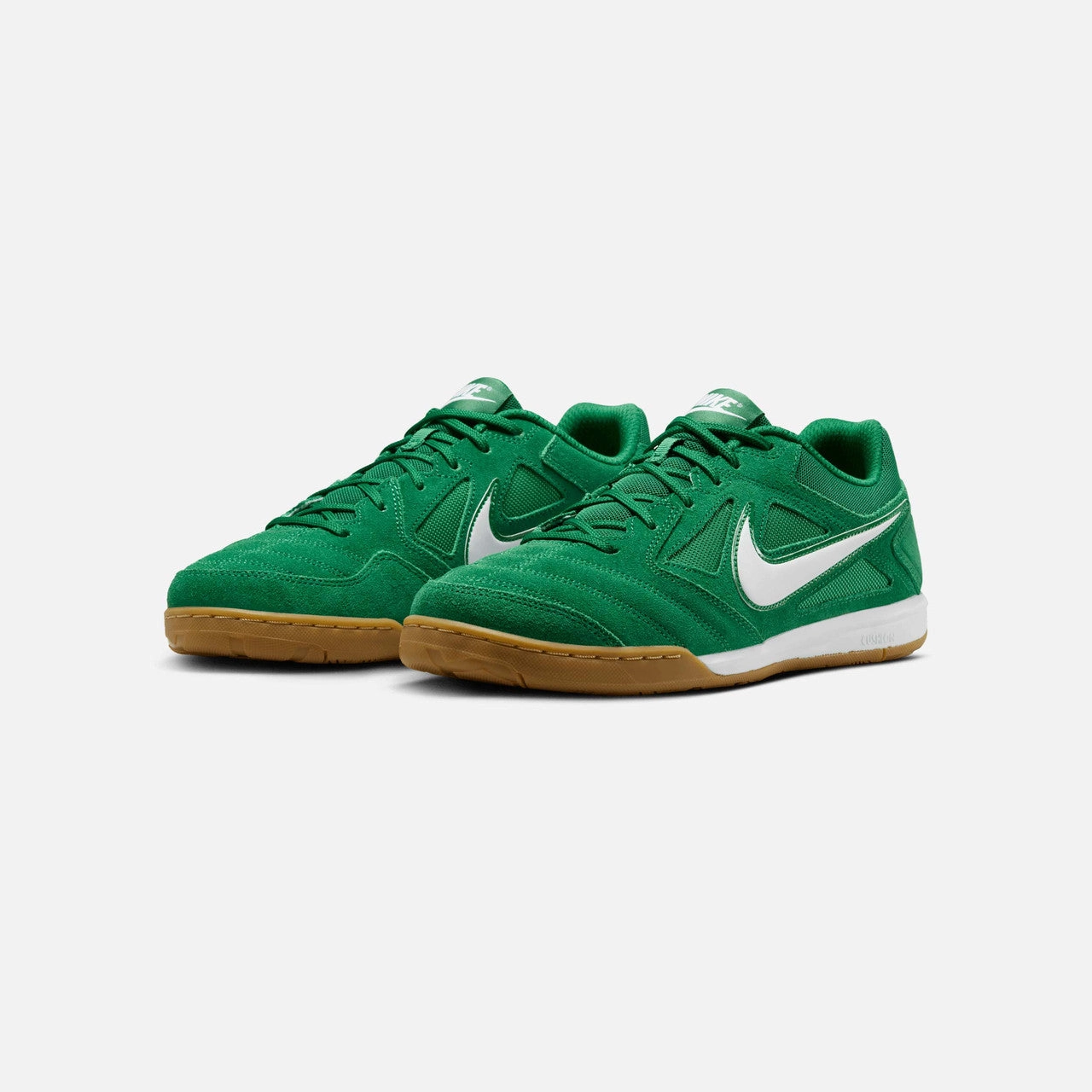 Gato Nike casual lifestyle sneakers