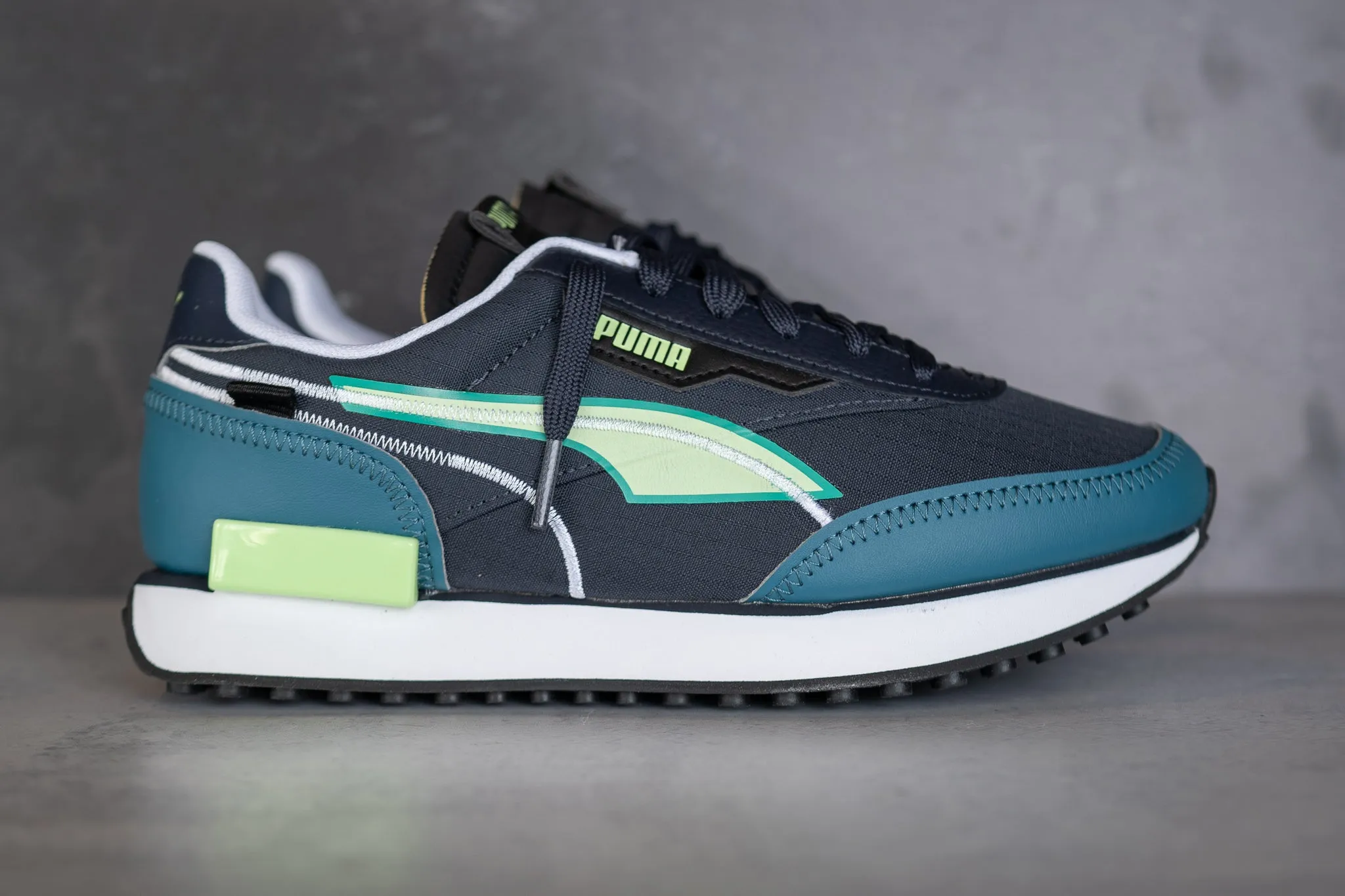 GRADESCHOOL Puma Future Rider Twofold JR (Parisian Night/Blue Coral) Puma athletic shoe visuals