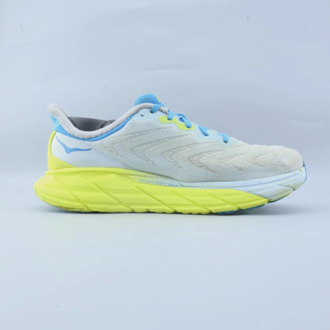 HOKA ONE ONE ARAHI 6 Hoka running shoe visuals