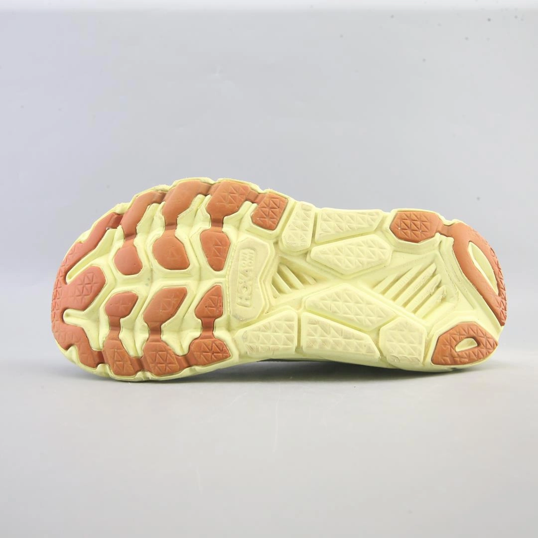 HOKA ONE ONE CLIFTON 7 Hoka running shoe visuals