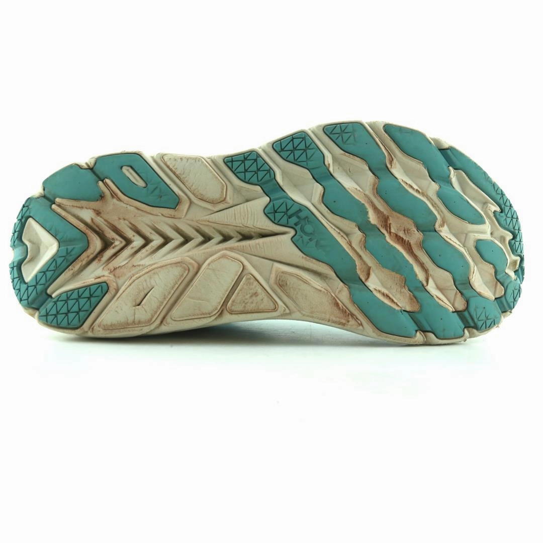 HOKA ONE ONE CLIFTON 8 Hoka running shoe visuals