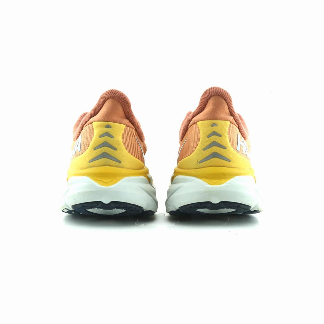 HOKA ONE ONE CLIFTON 8 Hoka running shoe visuals