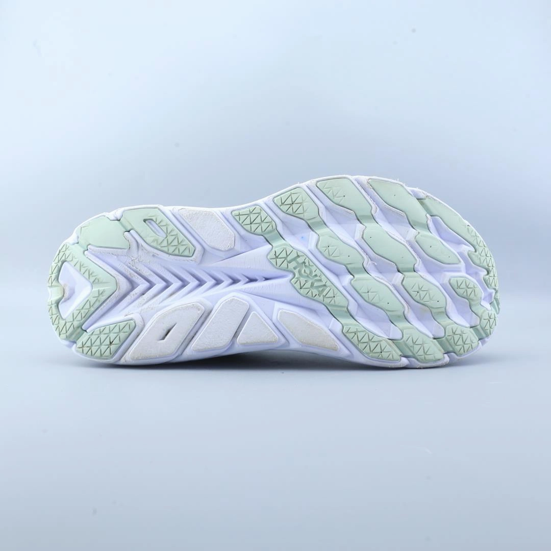 HOKA ONE ONE CLIFTON 8 Hoka running shoe visuals
