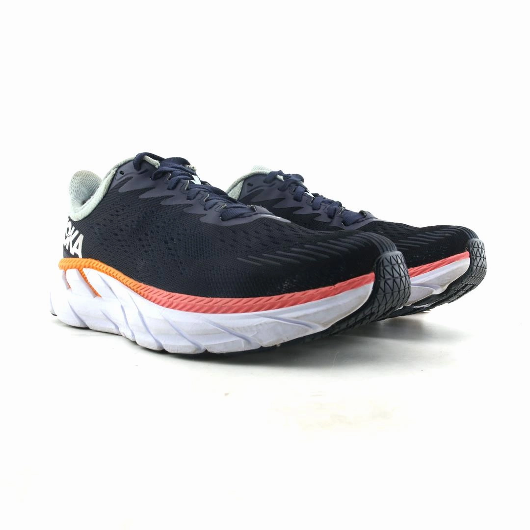 HOKA ONE ONE CLIFTON 8 Hoka running shoe visuals