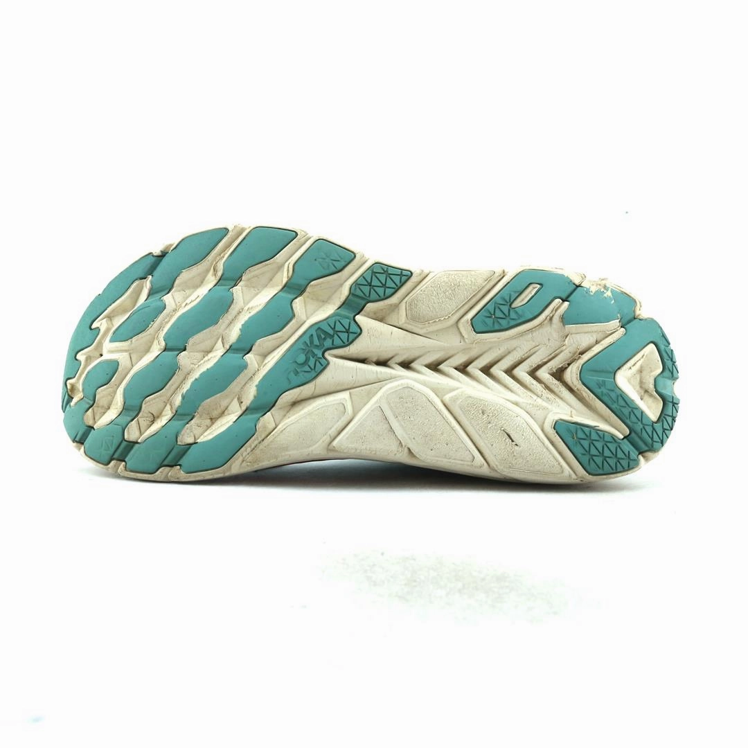 HOKA ONE ONE CLIFTON 8 Hoka running shoe visuals