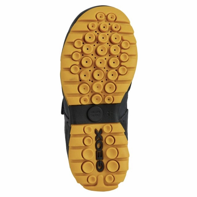 Kids' New Savage Breathable Walking Shoes