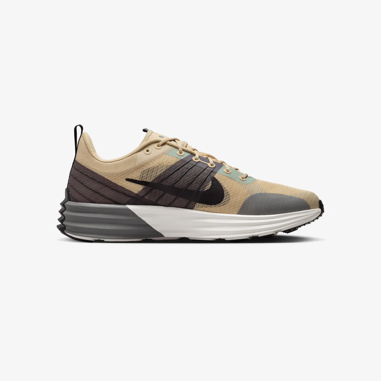 Lunar Roam Nike casual lifestyle sneakers