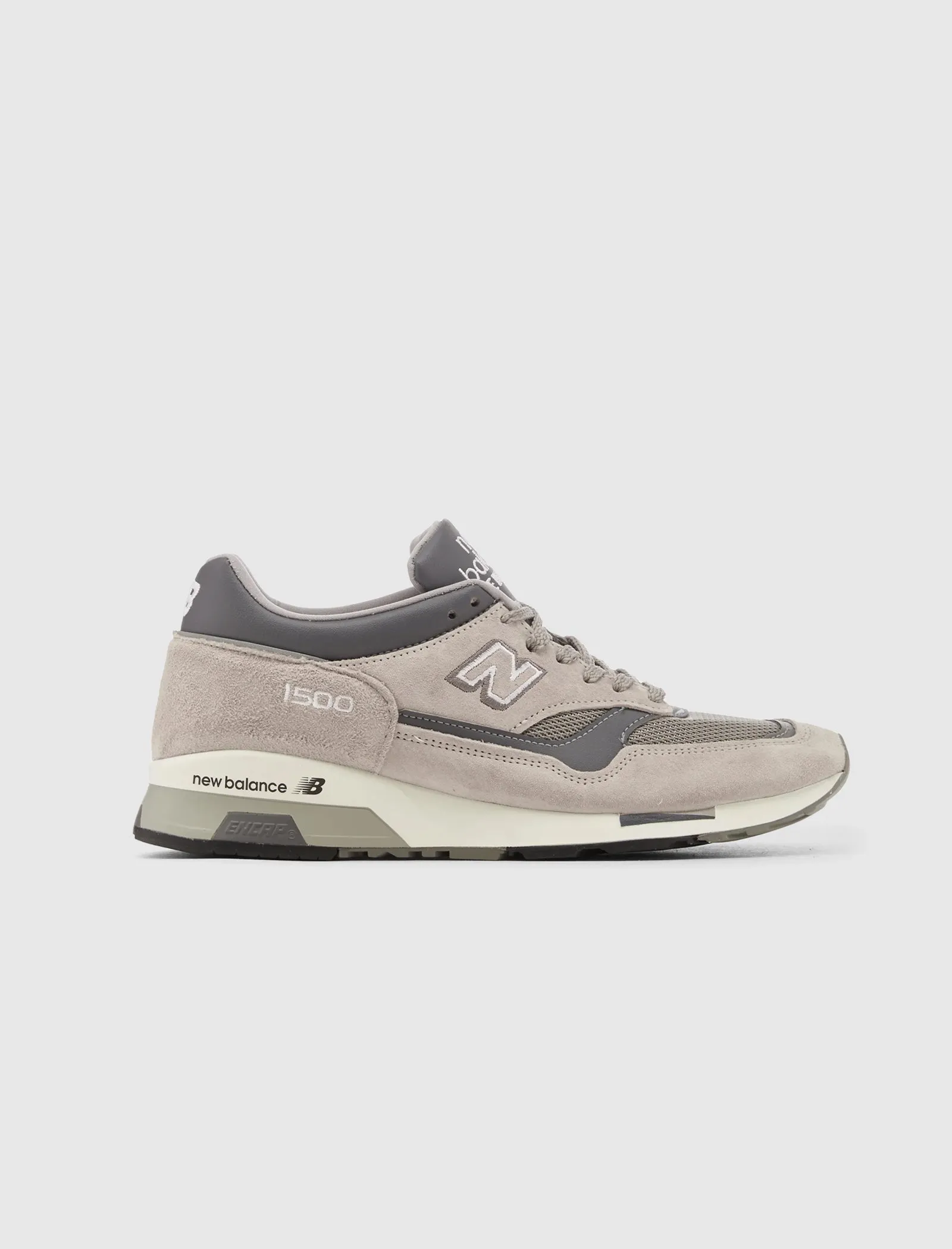 MADE IN UK 1500 SERIES "GREY" new balance trending sneaker styles