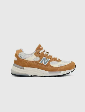 MADE IN USA 992 CORE "SWEET CARAMEL" new balance trending sneaker styles