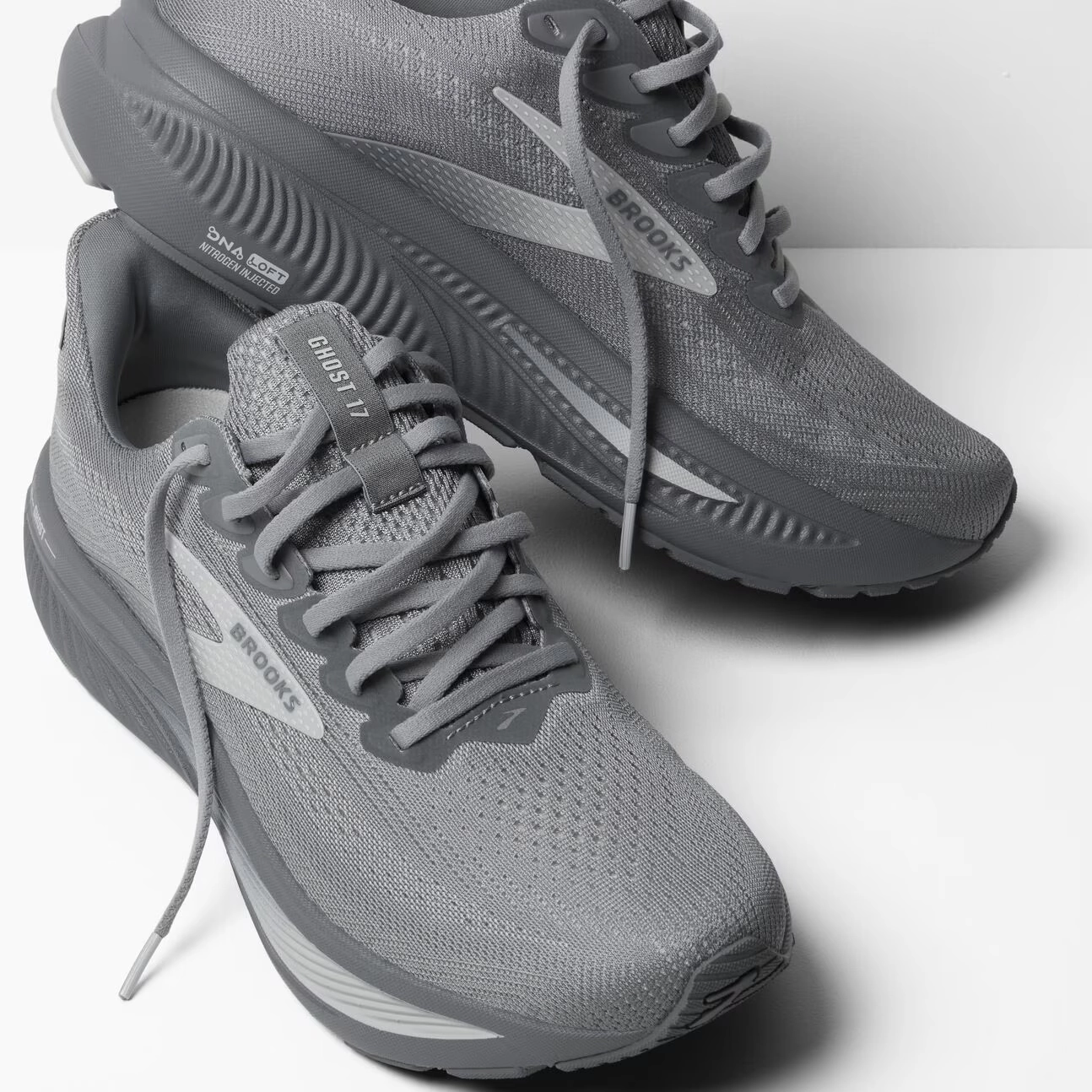 MEN'S GHOST 17 Mens casual trainers