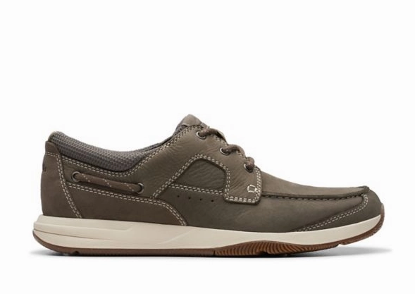 Men's Sailview Lace Clarks footwear styles