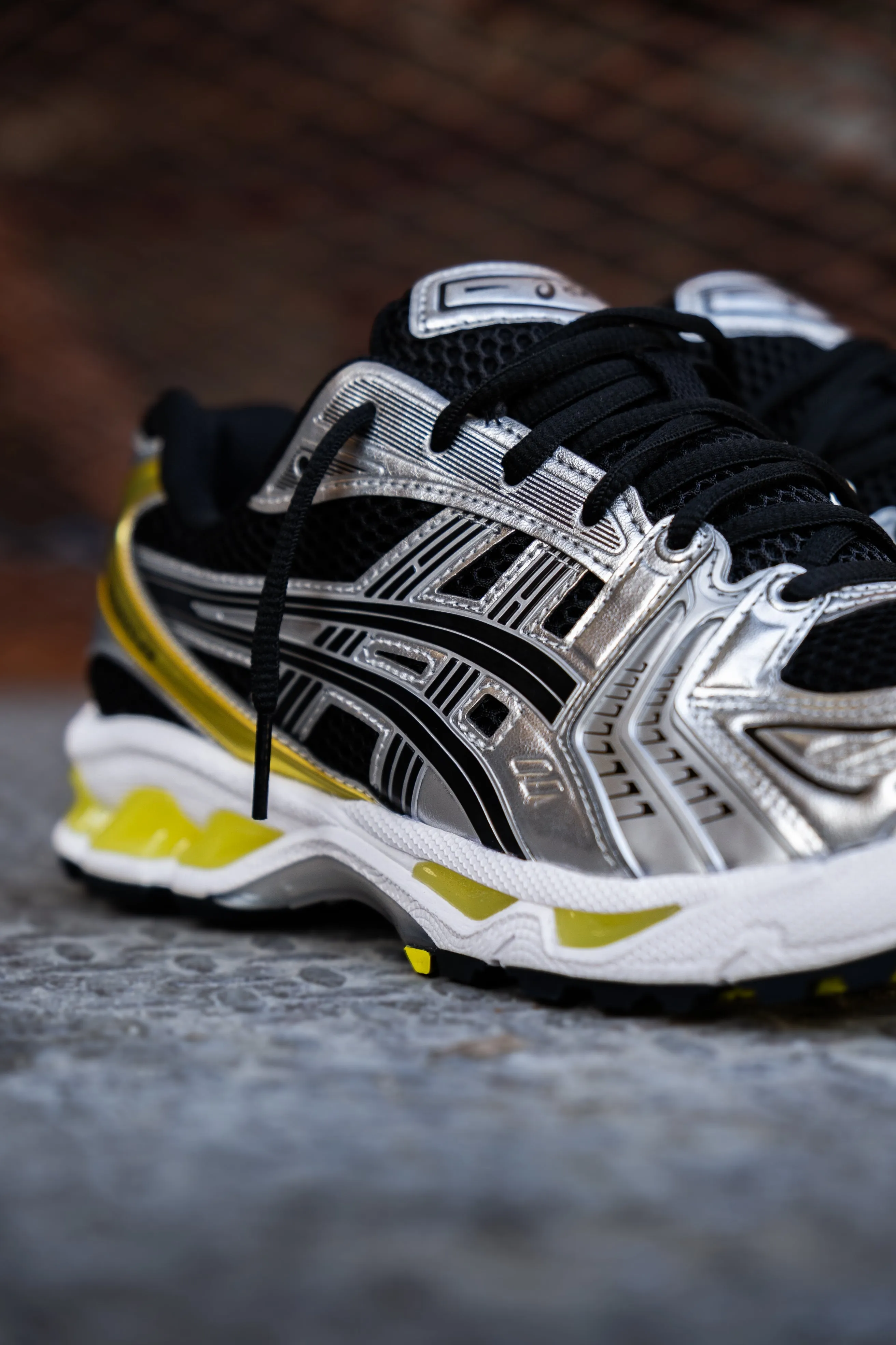 Mens Asics Gel Kayano 14 (Black/Lemon Spark) running shoe close-up shots