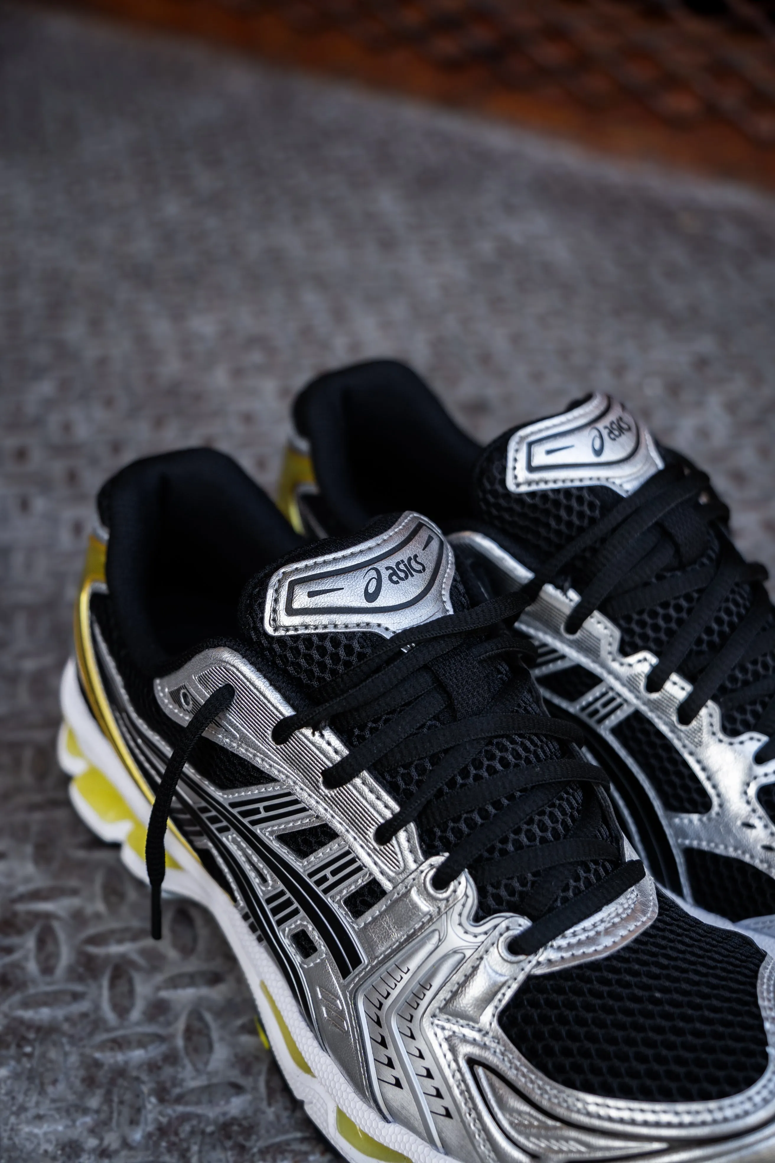 Mens Asics Gel Kayano 14 (Black/Lemon Spark) running shoe close-up shots