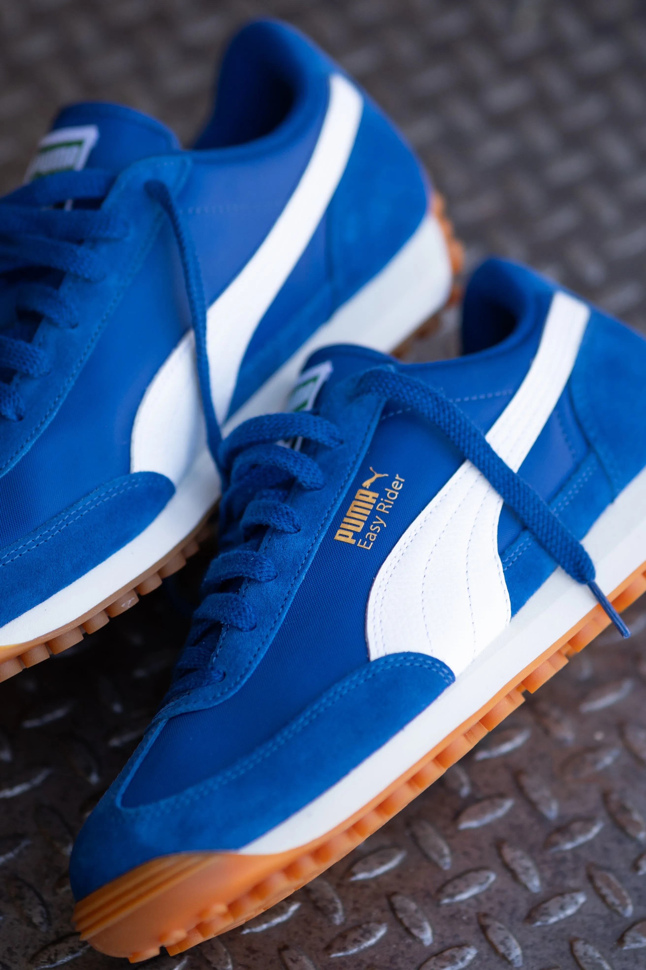 Mens Puma Easy Rider Vintage (Clyde Royal/ Puma White) Puma athletic shoe visuals