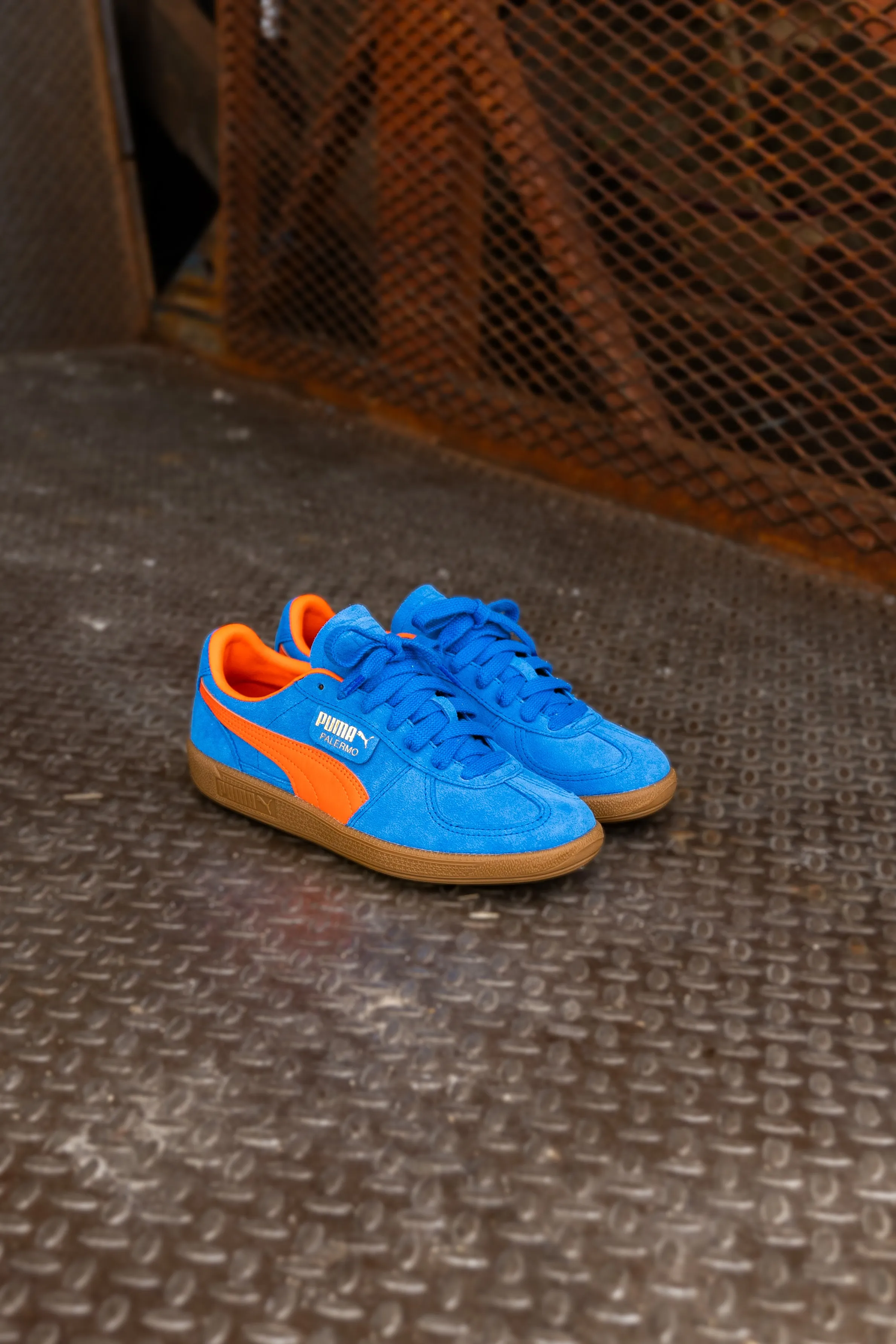 Mens Puma Palermo (Hyperlink Blue/Flame Flicker/Gum) Puma athletic shoe visuals