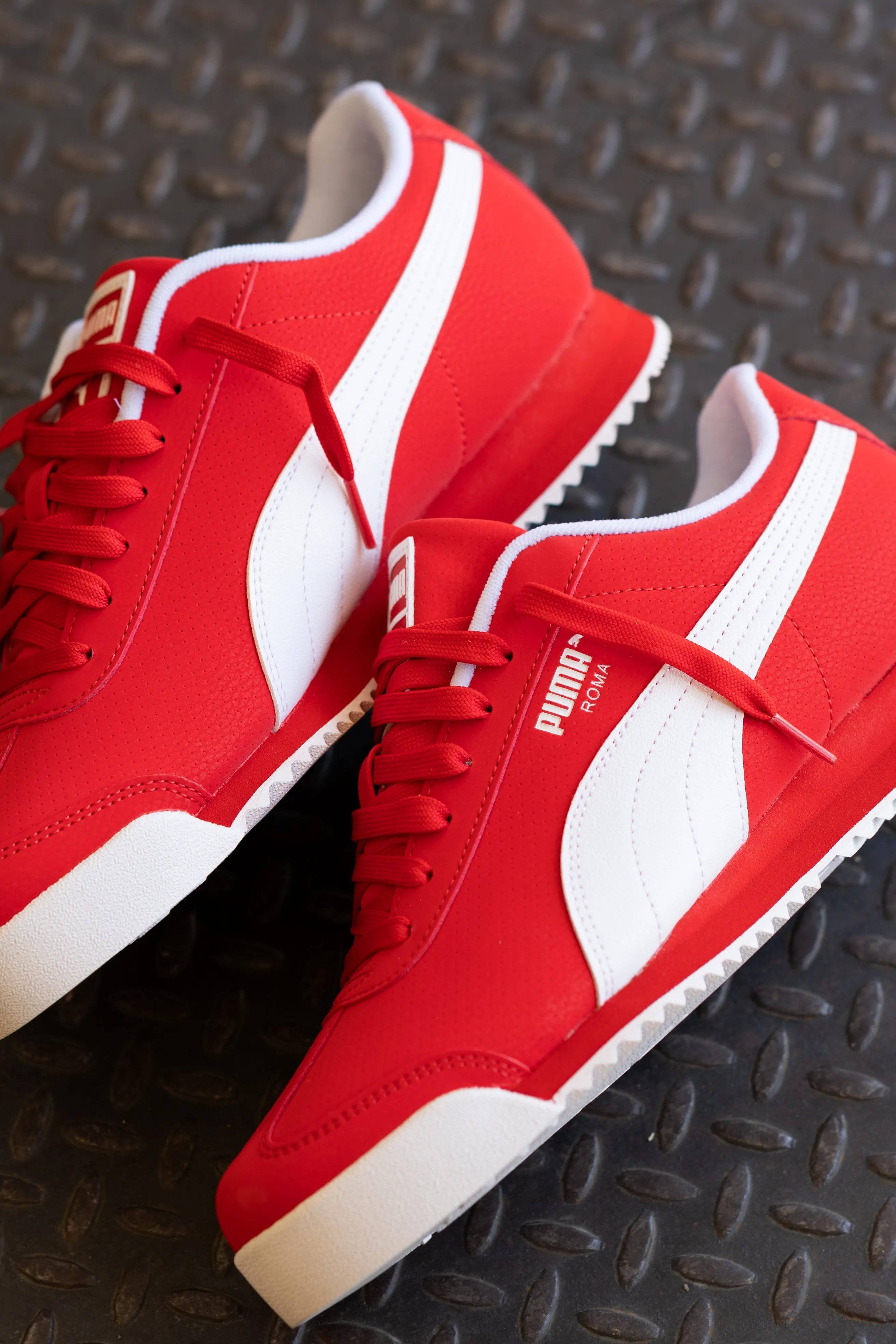 Mens Puma Roma 24 Reversed (For All Time Red/Puma White) Puma athletic shoe visuals