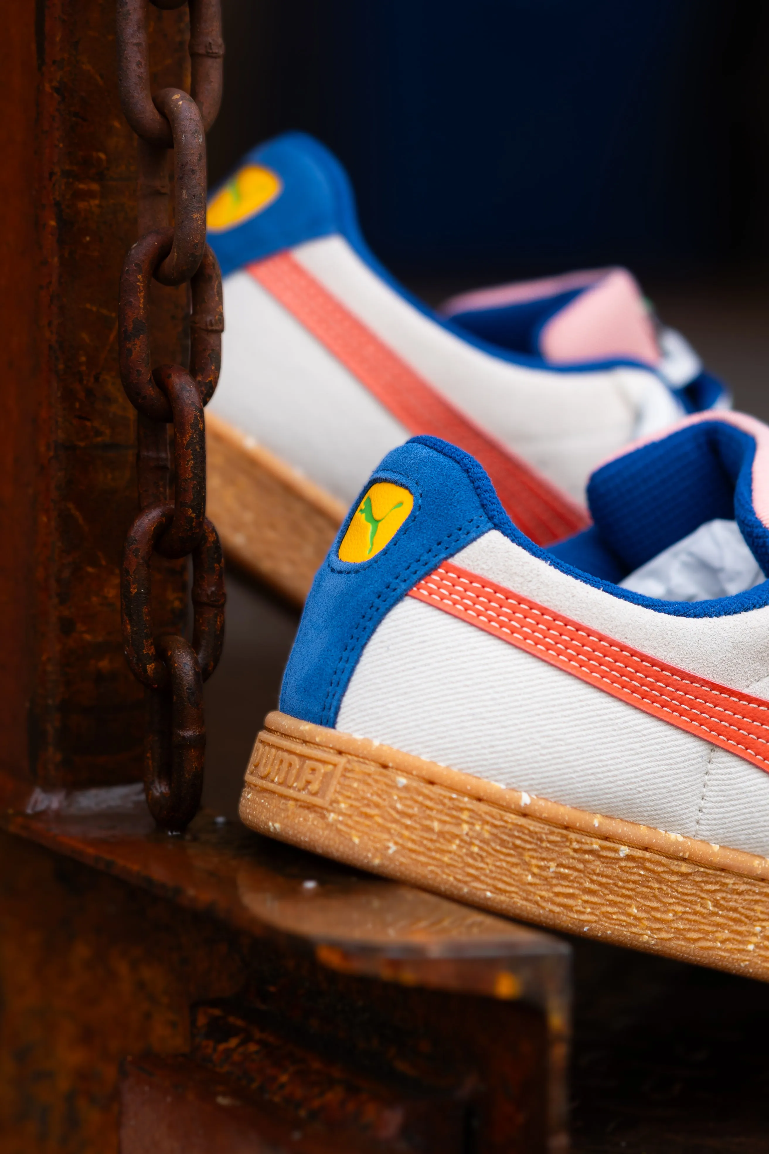 Mens Puma Suede Podium (Alpine Snow/Gum) Puma athletic shoe visuals