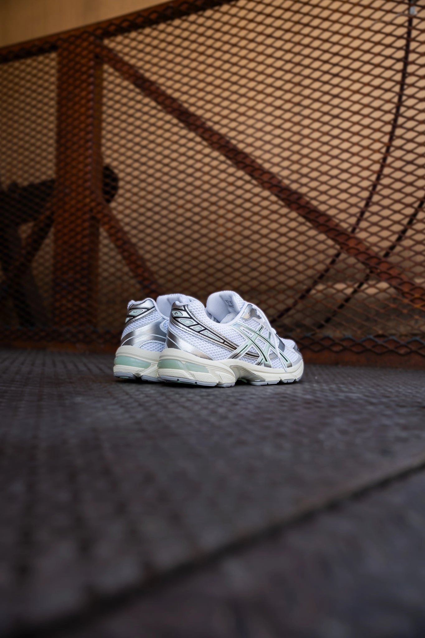 Mens Asics Gel-1130 (White/Mint Tint) running shoe close-up shots