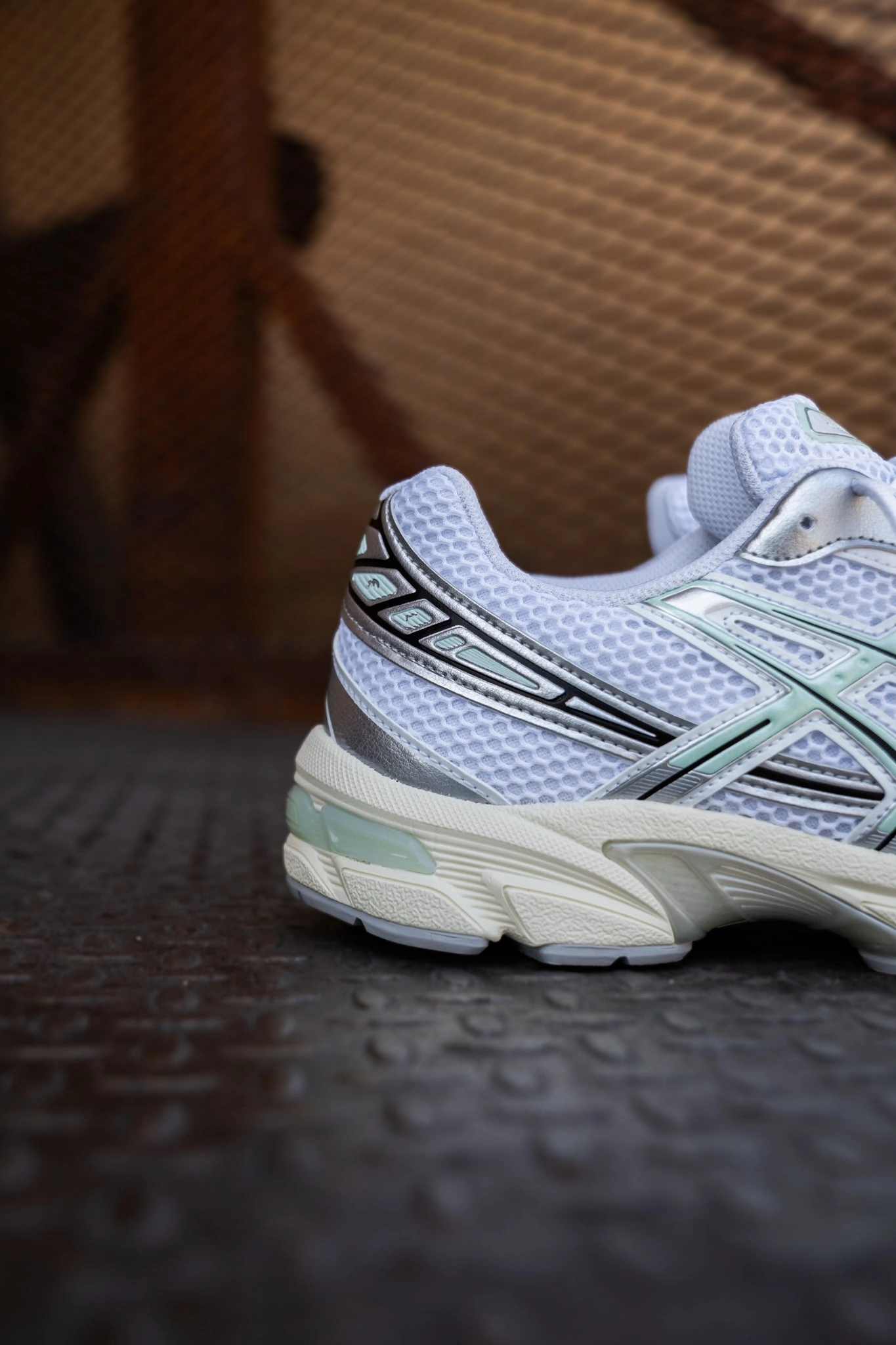 Mens Asics Gel-1130 (White/Mint Tint) running shoe close-up shots